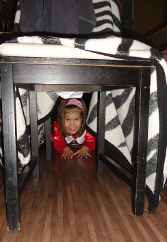 Gyerekjáték-mászás